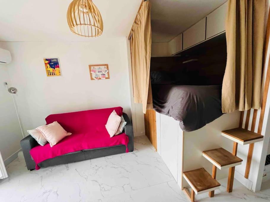 Charmant Studio Pour 3 Personnes Vallauris Dış mekan fotoğraf