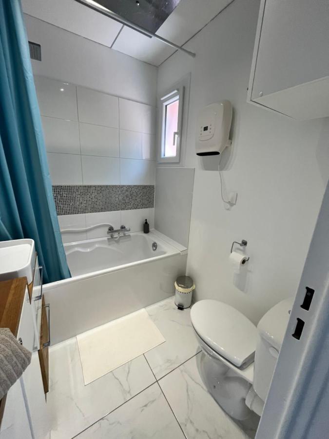 Charmant Studio Pour 3 Personnes Vallauris Dış mekan fotoğraf